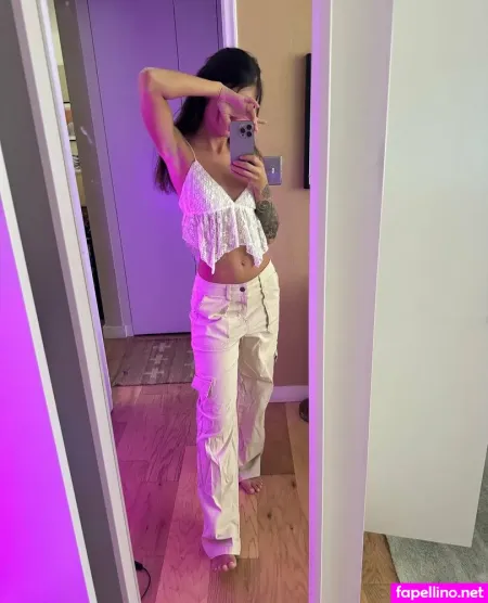 Charlottemae977 OnlyFans Thumbnail #7dhDQ6rs6y
