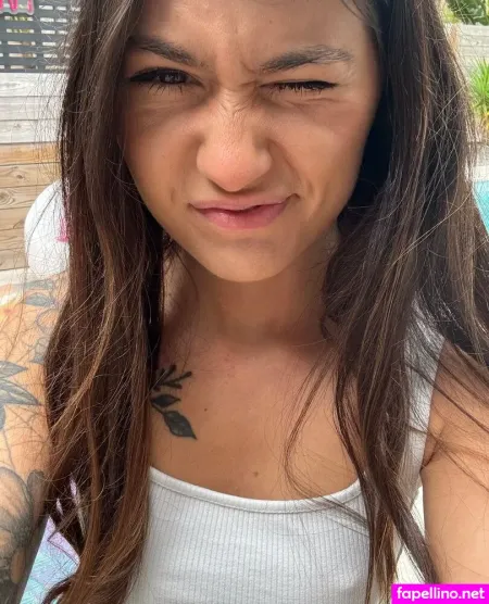 Charlottemae977 OnlyFans Thumbnail #Dm5F4bKb3E