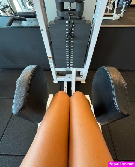 Charlottemae977 OnlyFans Thumbnail #aUCGIhKAC9