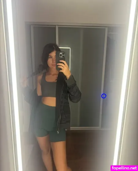 Charlottemae977 OnlyFans Thumbnail #pgNR5Nhf0H