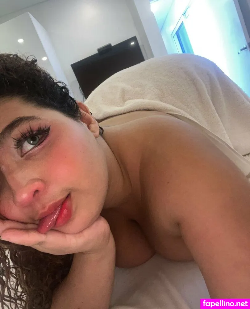 charlottemillerr, millercharlotte Nude Leaked OnlyFans Photo #sgFvi6WWy7