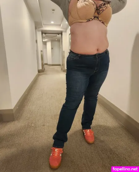 Charlottenz OnlyFans Thumbnail #QeOjamHcsd