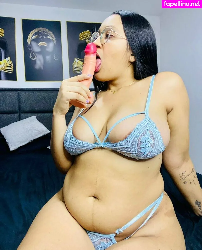 charlottepre, charlotteprepa Nude Leaked OnlyFans Photo #30KVAZz7L1