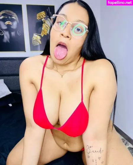 Charlottepre OnlyFans Thumbnail #6XliJcUDE9