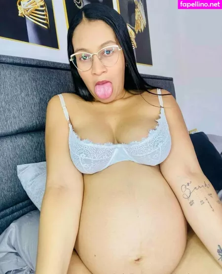 Charlottepre OnlyFans Thumbnail #6jOIllOT0S