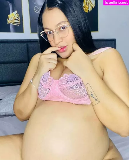 Charlottepre OnlyFans Thumbnail #F7OsgjUWc8