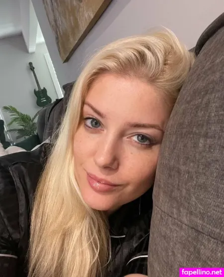 Charlottestokely OnlyFans Thumbnail #HCw4GtMI8c
