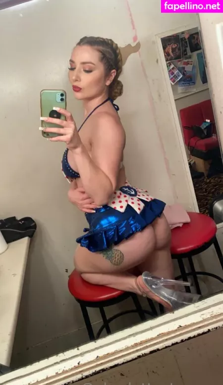 Charlottestoneca OnlyFans Thumbnail #AI9oAoGwoW