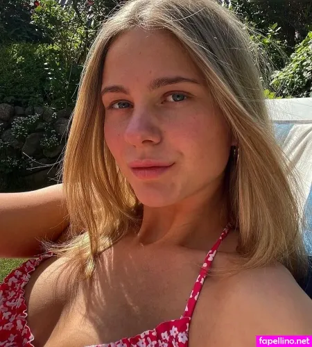 Charlottesylt OnlyFans Thumbnail #ZwtCoPuzZE