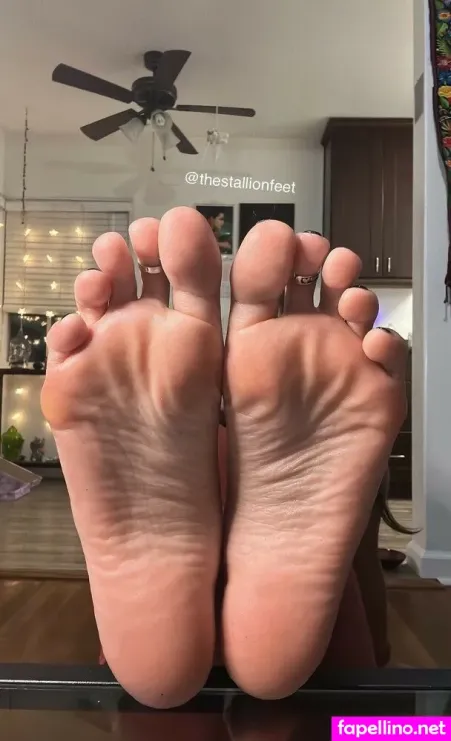 Charlottethestallion OnlyFans Thumbnail #sQ18u26FDc