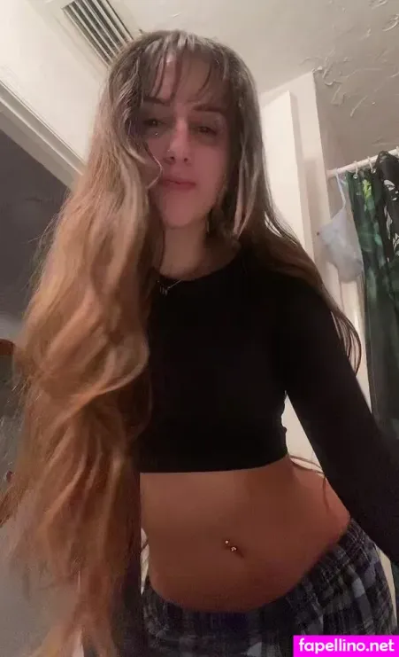 Charly Ashlynn OnlyFans Thumbnail #819YRXjXWo