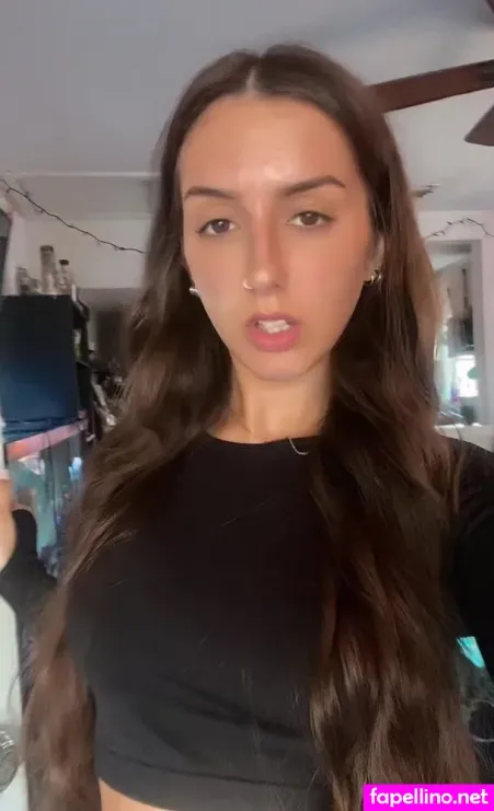 Charly Ashlynn OnlyFans Thumbnail #bKE8meNElV