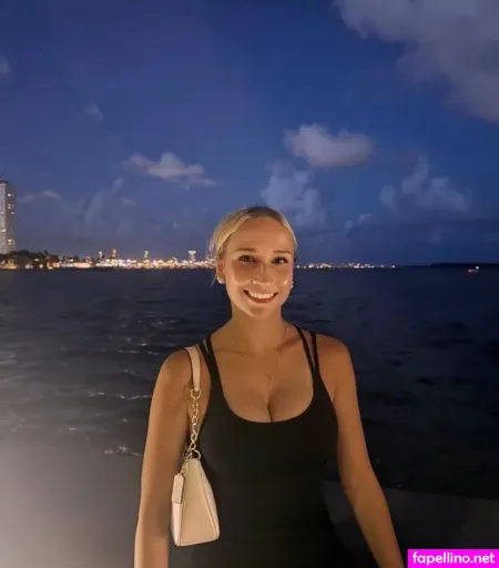 Charmadope OnlyFans Thumbnail #FwVbFBTbU8