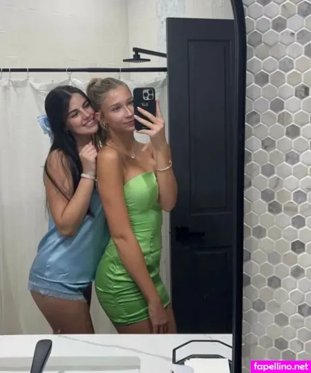 Charmadope OnlyFans Thumbnail #bCEhvkUPi3