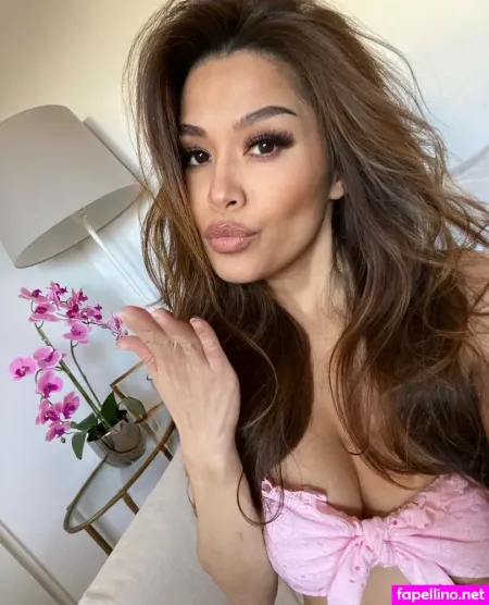Charmanestar OnlyFans Thumbnail #Nzca7so42r