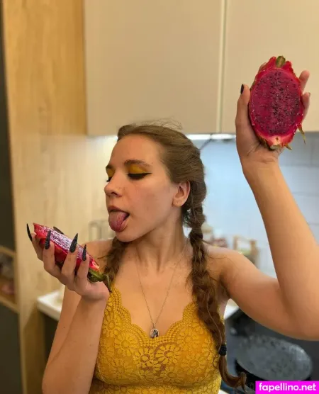 Charming Dora OnlyFans Thumbnail #lD4FOYErVv