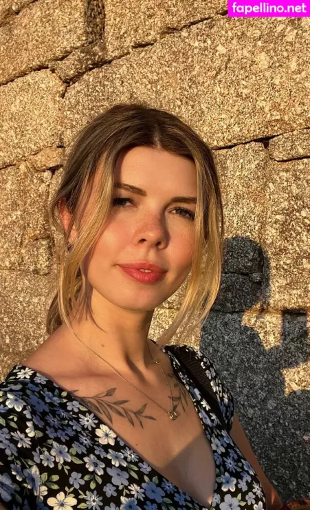 Charming Kitty OnlyFans Thumbnail #DFImbd5unj