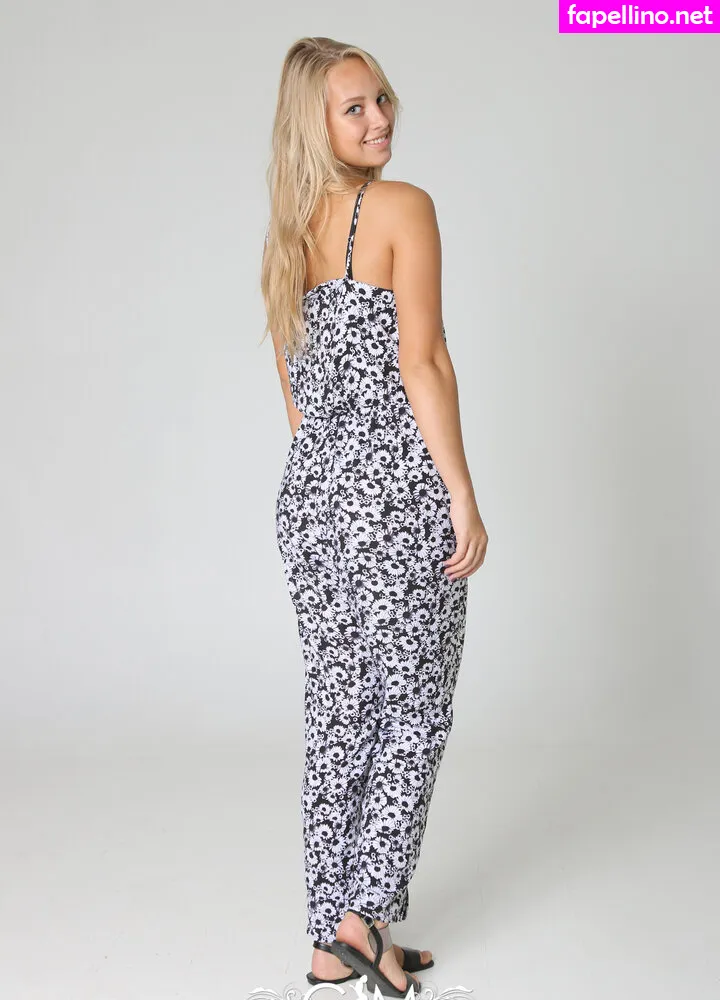 charm_models_women_fashion Nude Leaked OnlyFans Photo #1IN6iVOz8c