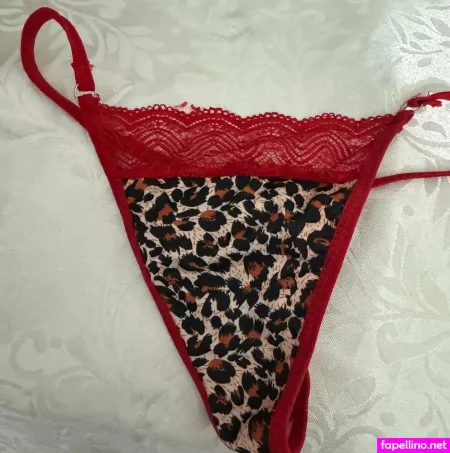 Charohot1919 OnlyFans Thumbnail #V8GHABPw42