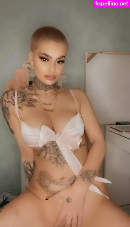 Charsworld OnlyFans Thumbnail #uwUBXuda2o