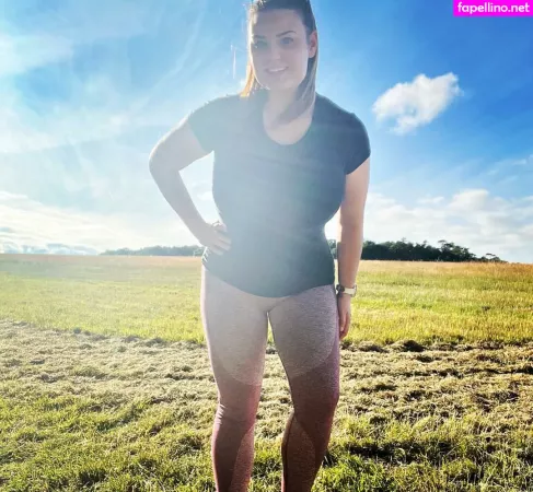 Charzi OnlyFans Thumbnail #6Hmju9HNek