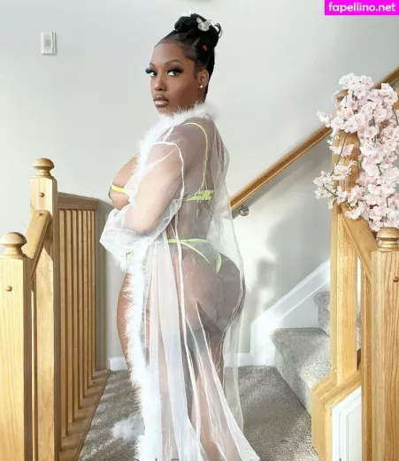 Chawandaxoxo OnlyFans Thumbnail #gPJbT6Ye7L