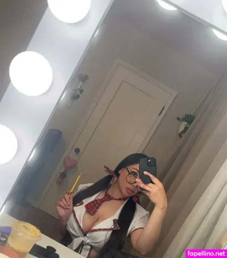 Cheeekies 1 OnlyFans Thumbnail #ePzHucSLZT