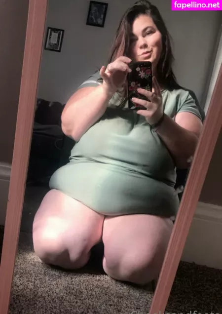 Cheeksandfeetsfree OnlyFans Thumbnail #XKTZlbLMa7