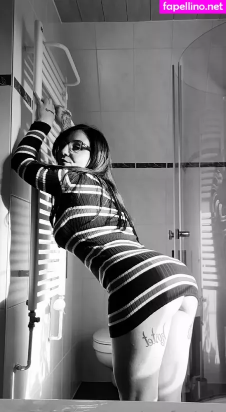 Cheeky Charlotte OnlyFans Thumbnail #ZqXgn9HzPa