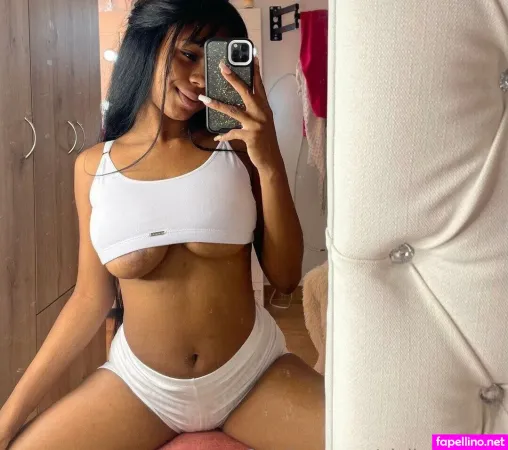 Cheer Giulia OnlyFans Thumbnail #ku2dGyEYX7