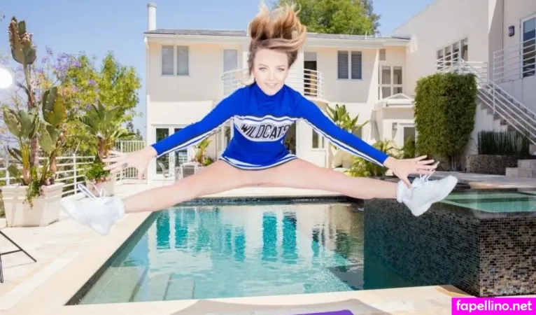 Cheerleaders OnlyFans Thumbnail #N33bZqXSse