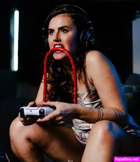 Cheftzarinavip OnlyFans Thumbnail #OxzgCqEfO4
