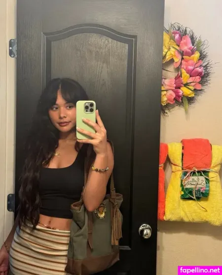 Chellchee 1 OnlyFans Thumbnail #sfWCeSBQj9