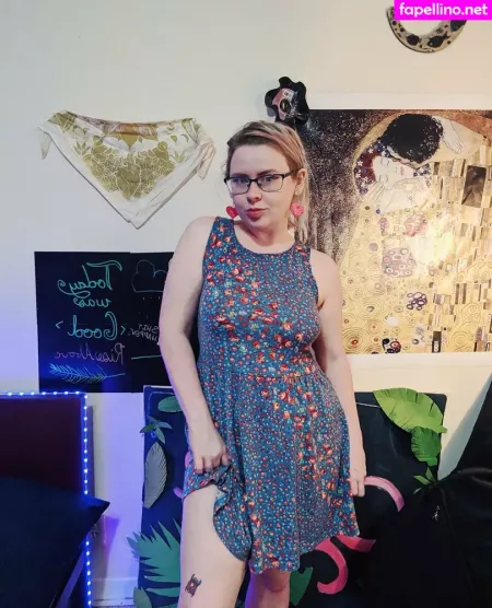 Chellelovesu OnlyFans Thumbnail #9IiKgvw98j