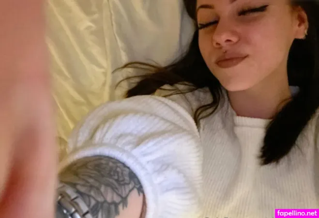 Chellie Love OnlyFans Thumbnail #0KyjBDB4qv