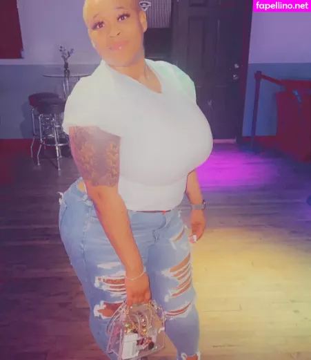 Chellmzdonald OnlyFans Thumbnail #KRHqXQoC2U