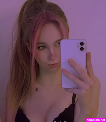 Chelly X OnlyFans Thumbnail #4ycB7bLMk7