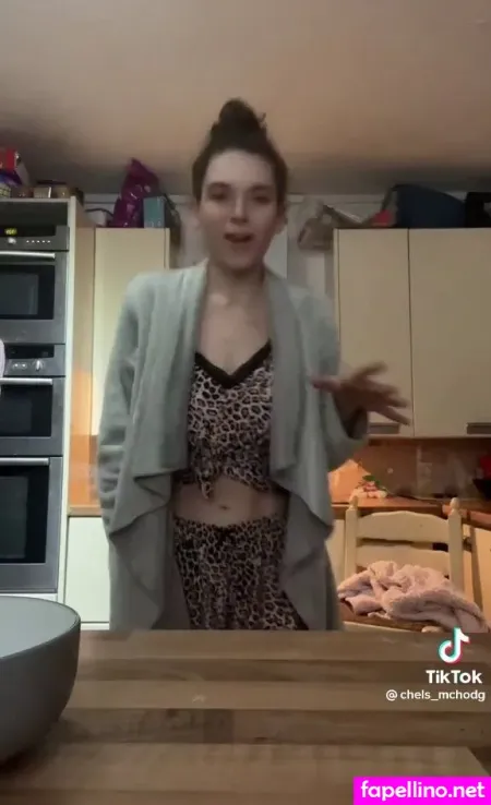 Chels Mchodg OnlyFans Thumbnail #sF7zN4lJFQ