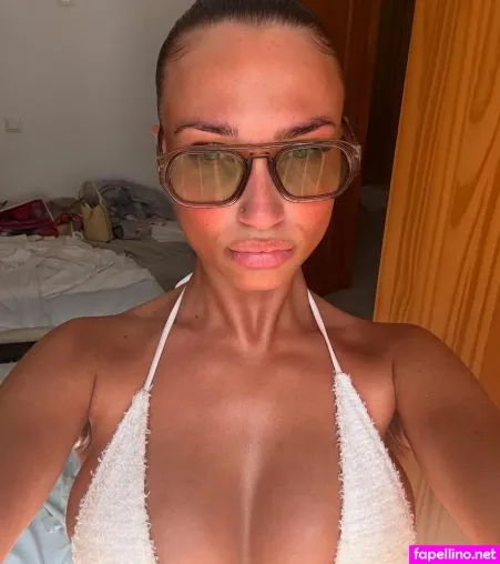 Chelsb14xx OnlyFans Thumbnail #rOm1Bzw36a