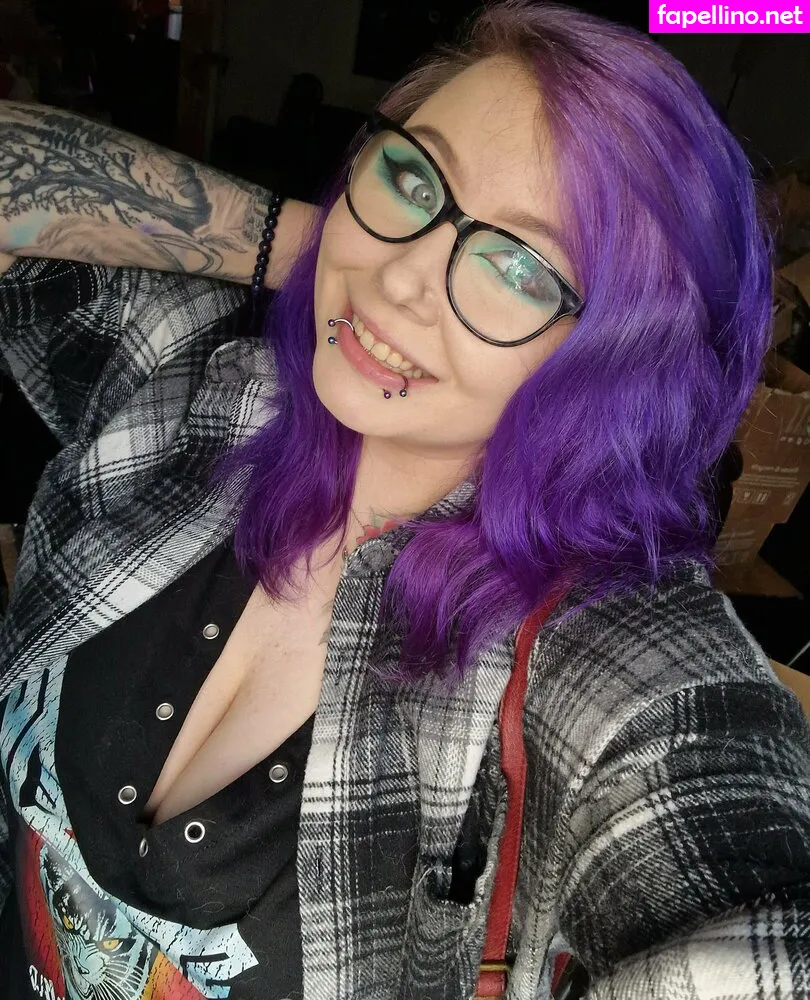 chelsbennett, cosmicbunnixo Nude Leaked OnlyFans Photo #JX7Ce2hVkW