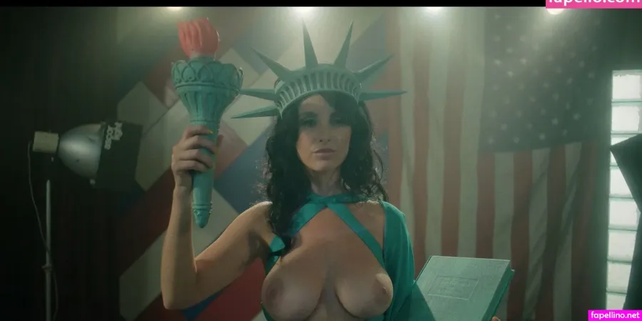 Chelsea Brea OnlyFans Thumbnail #TMDxB3OdCr