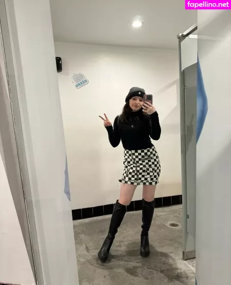 Chelsea Cook OnlyFans Thumbnail #0fDC6tZYwZ