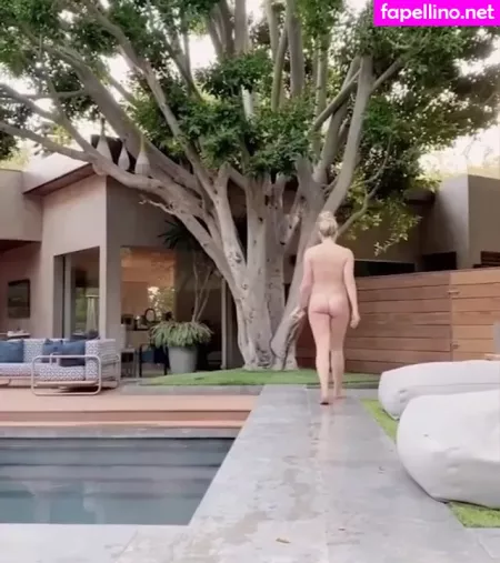 Chelsea Handler OnlyFans Thumbnail #d1wIbRDuEy