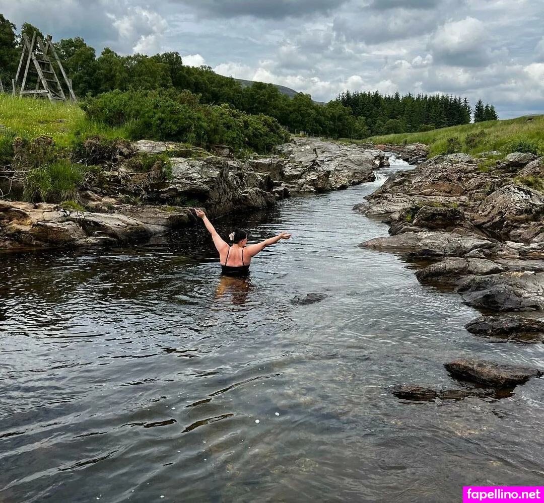 c.hels.leigh, creamcutiepie Nude Leaked OnlyFans Photo #l2pxpAuLVs