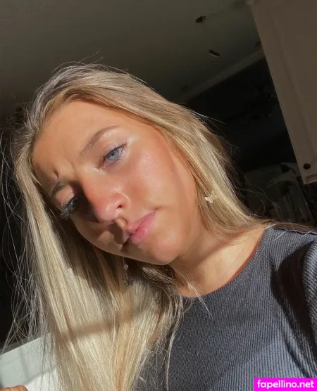 Chelsea Mariani OnlyFans Thumbnail #2ZrJjty8Yo