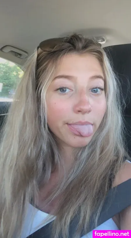 Chelsea Mariani OnlyFans Thumbnail #HwP1TledcV