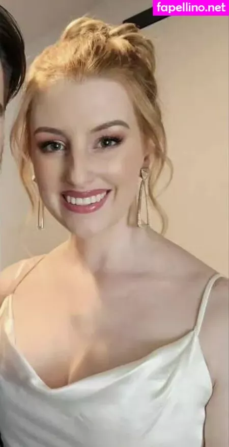 Chelsea Rebecca OnlyFans Thumbnail #LXD3bdofsi