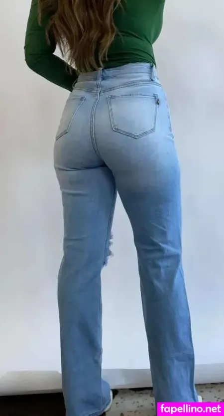 Chelsea Sommers OnlyFans Thumbnail #ULCdc88jOb