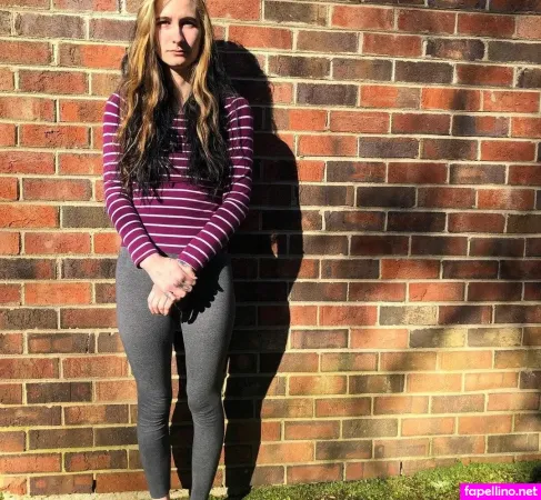 Chelsea Wallace OnlyFans Thumbnail #CgwNJOaUB9