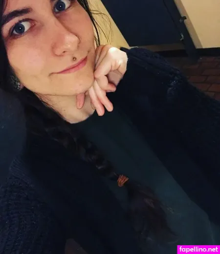 Chelsea Wallace Main Profile Photo